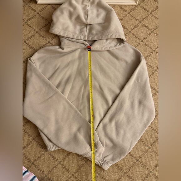 Zara oatmeal Cropped Hoodie elastic waist NWOT M - Picture 4 of 7